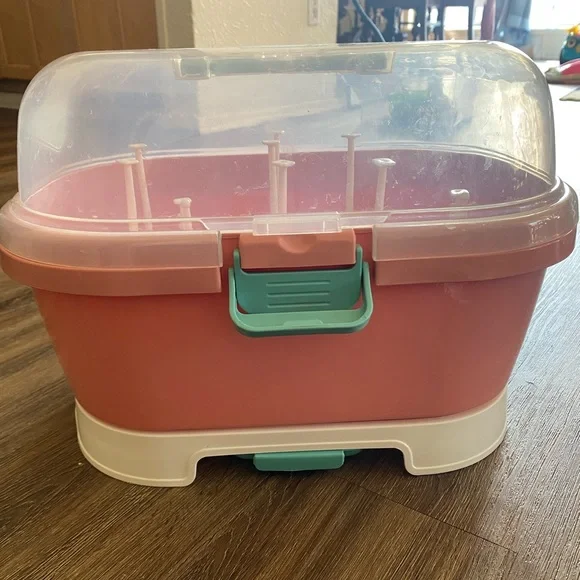 Pink and White baby bottle storage - Picture 1 of 4